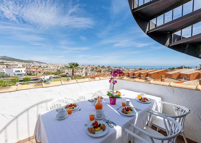 797 Holiday Rentals - Espectacular Atico Con Vistas Para 6